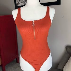 Garage Brand tank with zipper detail size XS NWT